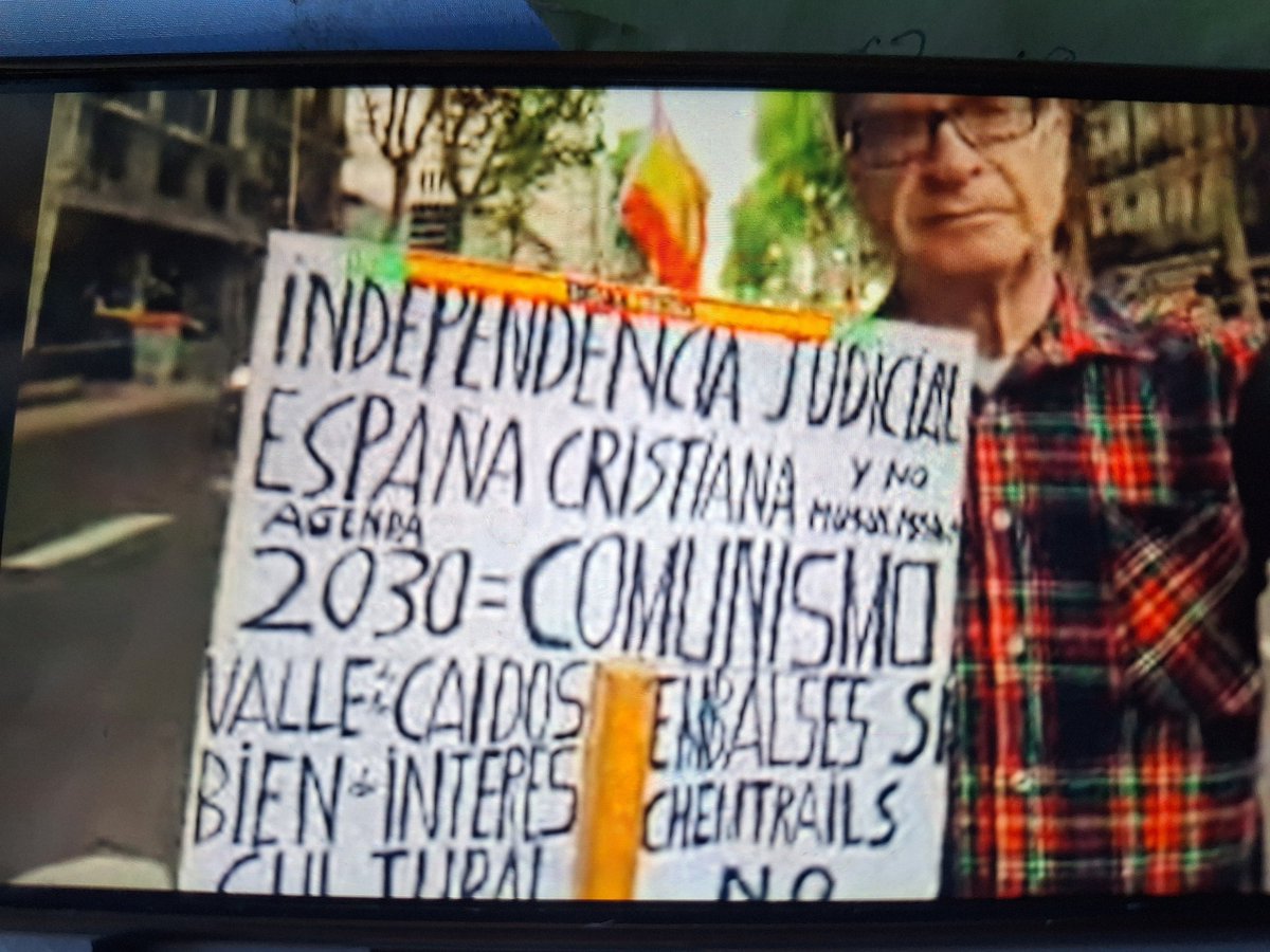 La imagen es de Ferraz TV....pero 100% de acuerdo! 
#StopAgenda2030
#SeparacionDePoderes
#EspañaCristiana