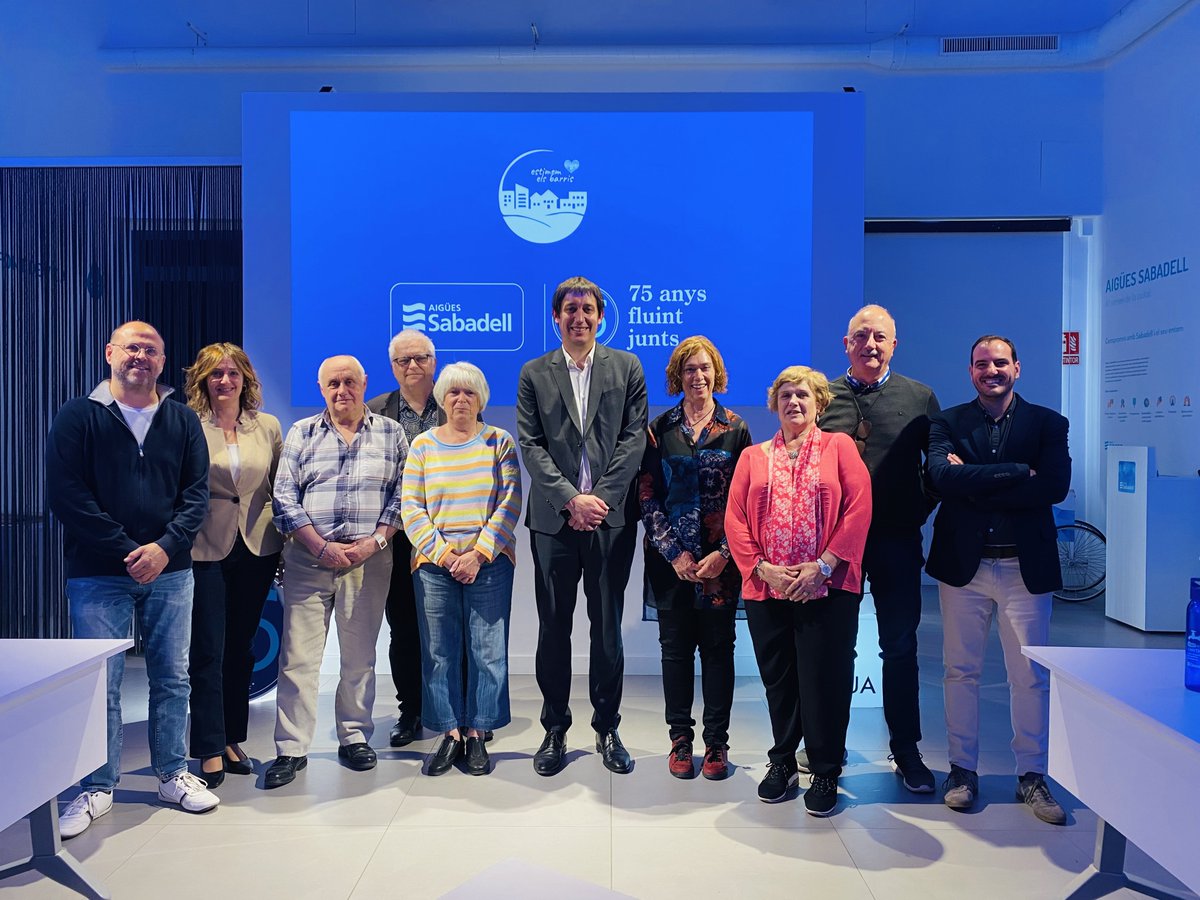 Iniciem nova fase del nostre programa de proximitat i diàleg, #implicats, amb el moviment veïnal de #Sabadell

A més de rendir comptes i explicar les principals línies d'acció, volem escoltar i donar resposta a les inquietuds dels veïns/nes

Avui, amb els barris del Districte 1