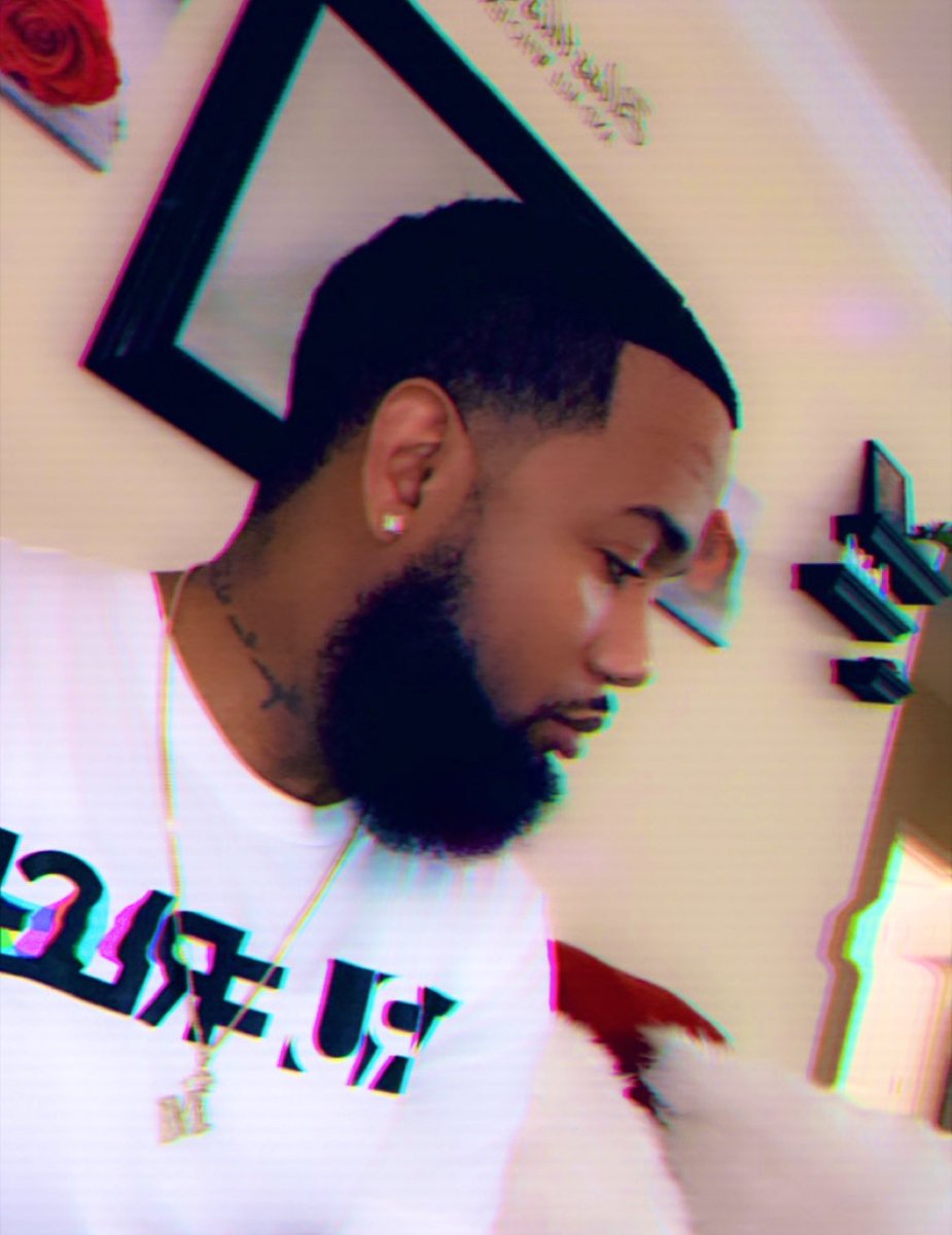 Talkitimnot4it tweet media