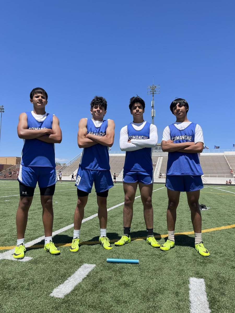 🚨🚨New school record alert🚨🚨8th boys go 1:41.85 to win the league championship in the 4x200! @ComancheCoyote