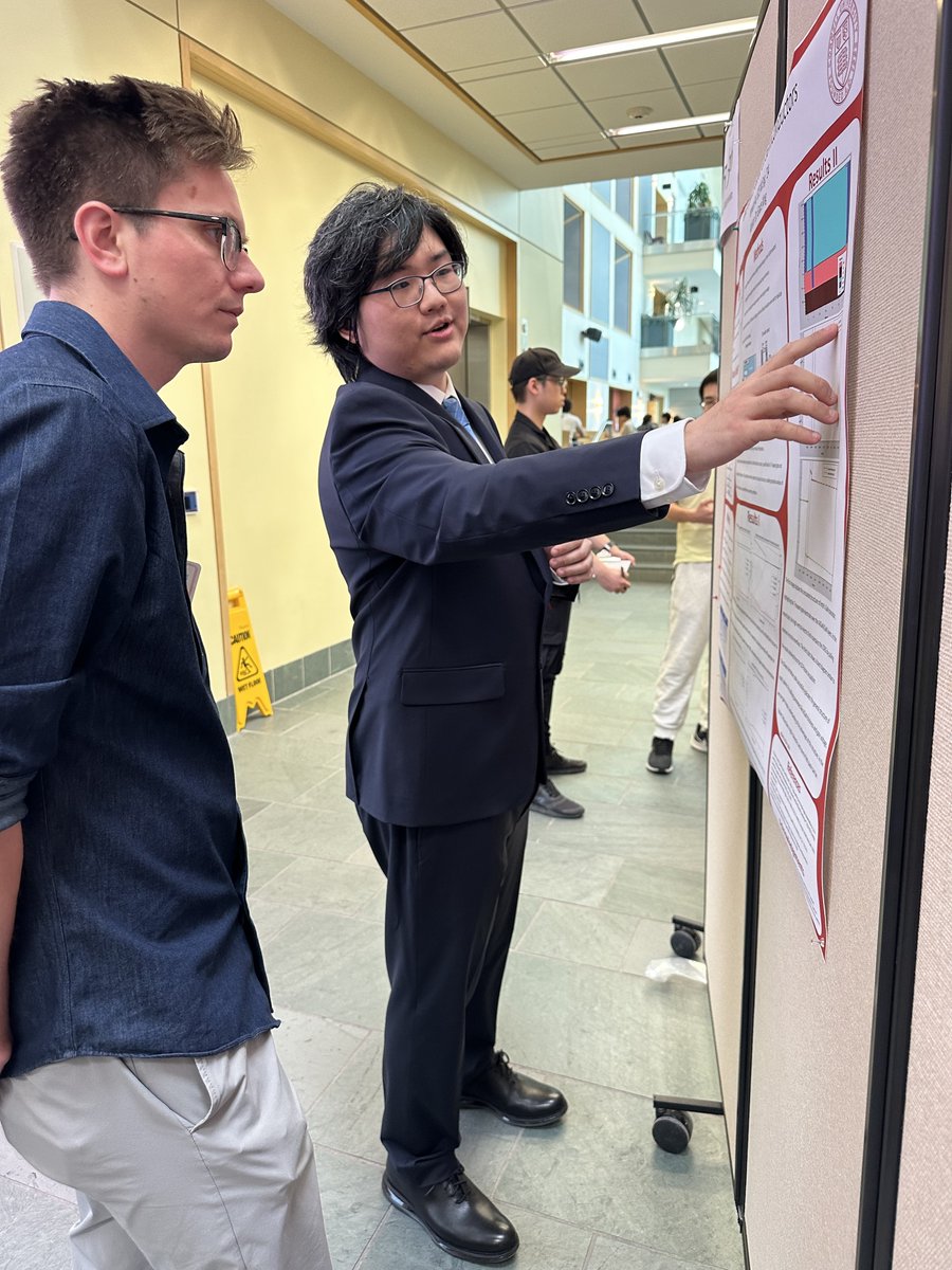 Over 70 ECE M.Eng. students presented their research posters today! 🤯 @CornellEng Using cutting edge AI in cyber security for healthcare databases, sensors to detect the effects of human interaction in urban wildlife, VR and sensors to prevent scuba diving accidents..and more!