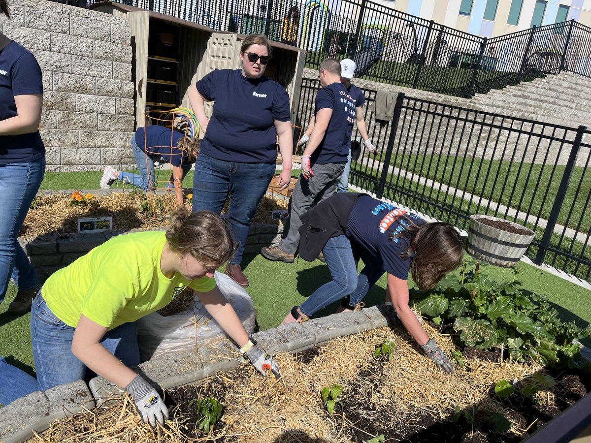 Our team traded their work gloves for gardening gloves during a morning of community service at the gardens at <a href="/AdventHealthKC/">AdventHealth Kansas City</a> 's B.E. Smith Family Center!  What a lovely spring day, supporting this organization and their students!  
 
#TurnerKC #TurnerProud #FoundersMonth
