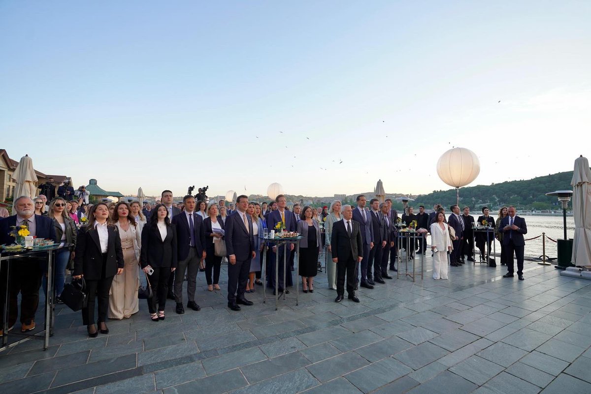 İBB Başkanımız Ekrem İmamoğlu'nun AB Türkiye Delegasyonu Başkanlığı ile birlikte ‘Avrupa Günü’ kutlamalarına ev sahipliği yaptığı resepsiyona katıldım.