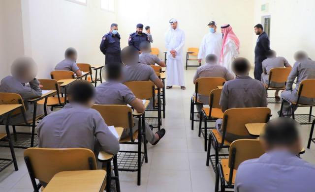 🇧🇭 | #لا_سجناء_رأي_في_البحرين

سجناء رأي❌  ——> ارهابيون ✅

معتقلين ❌ -————> نزلاء ✅

أسرى❌ ——> محكوم عليهم ✅

مجاهدين❌—> مثيري الشغب✅

اصلاحيون❌ ———> مُخربون✅

مسالمون❌ ———> مجرمون✅

مظلومين❌ -——> يستاهلون✅