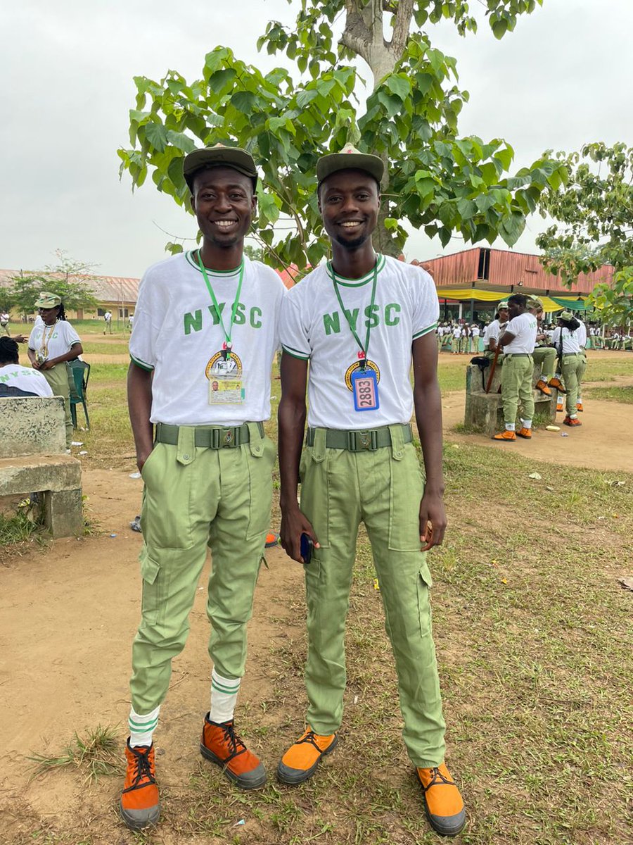 I did a thing today. Today in akwa ibom Nysc camp. I made the two look alike meet each other they are from ogun and ondo state respectively and born is the same month. 

They are so happy to meet each other 😂😂