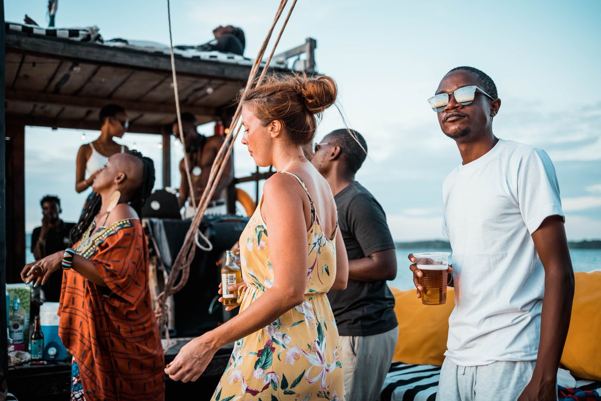 Some faces from last week's sunset dhow cruise party with yours truly on Mekatilili Dhow Kilifi. Next time I announce you run!🔥
📷 @dennil_brown 
#ShangatatuTherapy