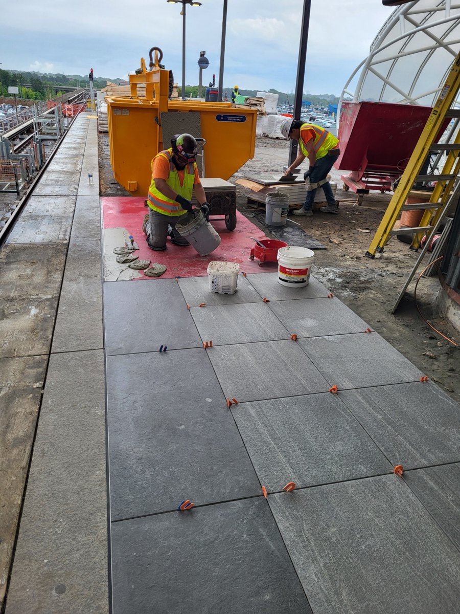 Lots of progress made at Airport Station for Week 5 of construction! Crews have installed temporary walls around the elevator shaft, ADA strips, tiles, and a new mud bed on the platform level. Reminder! MARTA is offering shuttle service between College Park Station and…