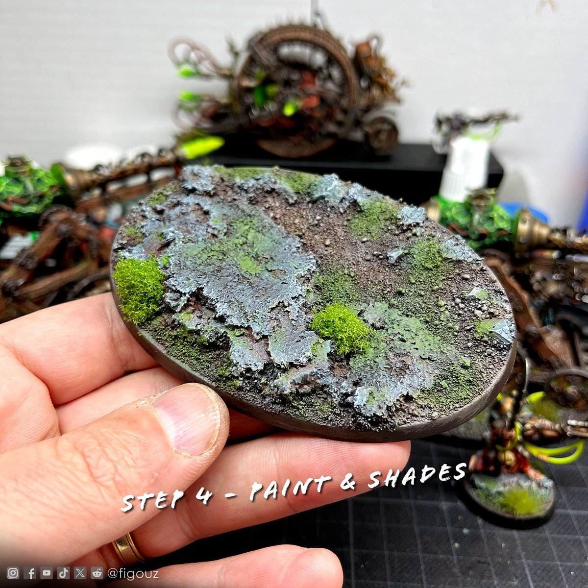 WIP & STEP BY STEP GUIDE FOR BASING :  
I've done a lot of progress, the Doowheel is now glued and I worked on its custom base. 
As I'm very often asked on how I do my base, here are some pics of the steps.  
#skaven #WarhammerCommunity #warhammer #ageofsimar #newaos #doomwheel