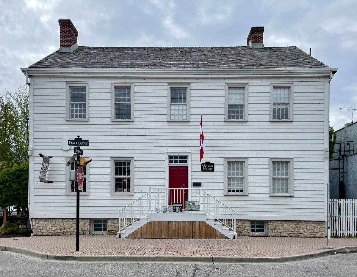 I think this is the oldest building I’ve posted. House built in 1798 by Scottish merchant George Sharp overlooking the Detroit River in Amherstburg, Ontario.
