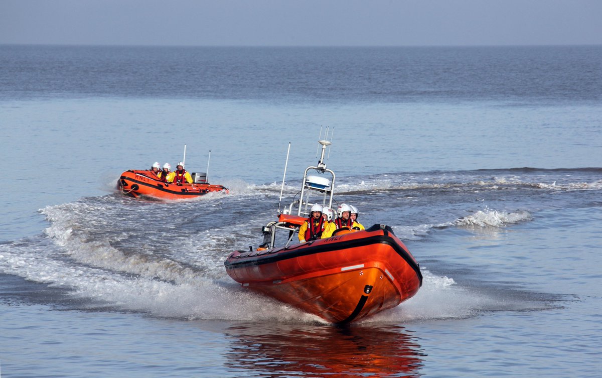 If you’re heading to the coast: • Always check the weather and tide times • Carry a means of calling for help • If you get into trouble in the water, Float to Live In an emergency, call 999 or 112 and ask for the coastguard. #SavingLivesatSea