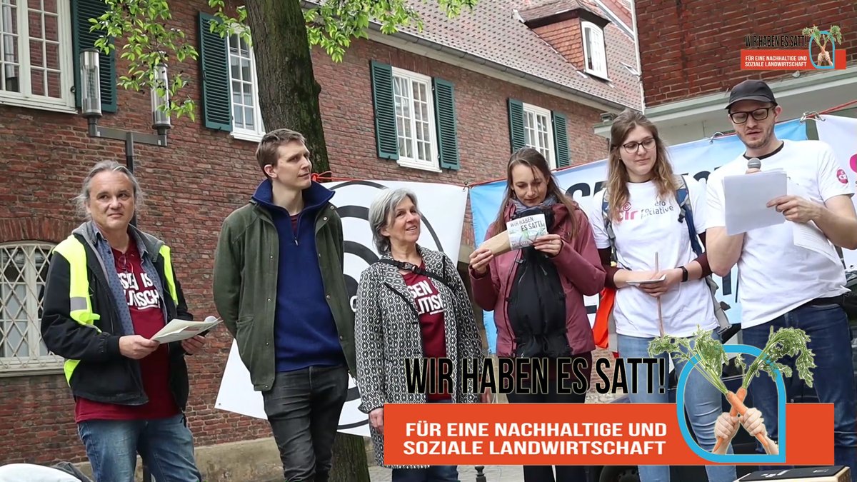 Demo in #Münster: 'Wir haben es satt' (2024) - für eine bäuerliche und sozial- ökologische Landwirtschaft und Verpflegung in Münster Redebeitrag des Vorbereitungsteams @Karottentorte youtu.be/MahHHLQtvYA