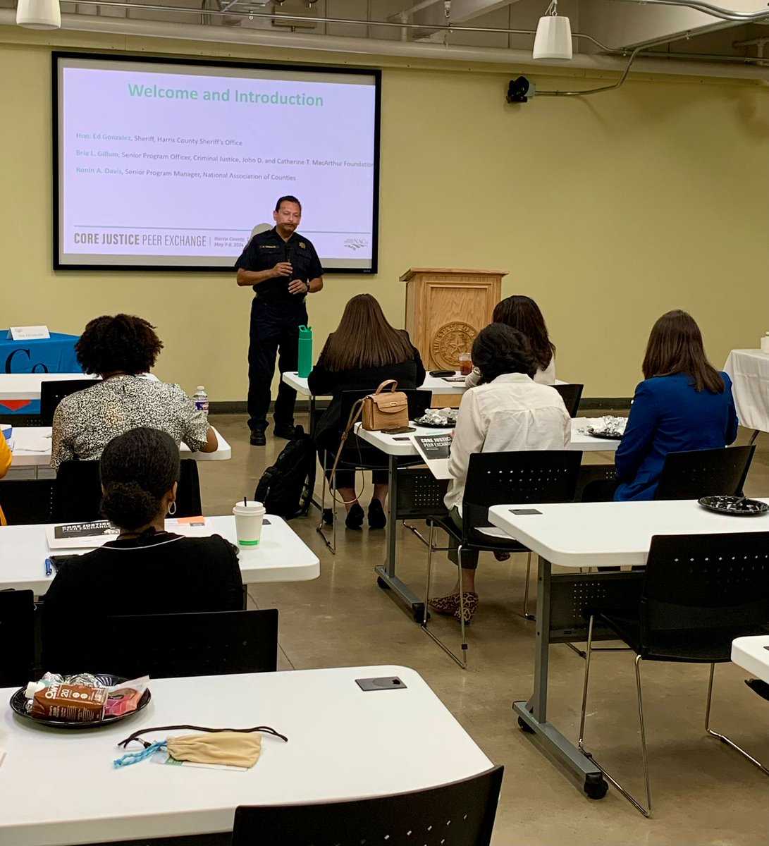 Today, @SheriffEd_HCSO and HCSO welcomed @NACoTweets County Officials Advancing Racial Equity (CORE) Justice Network at the @HCSOJail Women's Empowerment Center (WEC). The HCSO team had the honor of giving several presentations during the visit. #HouNews