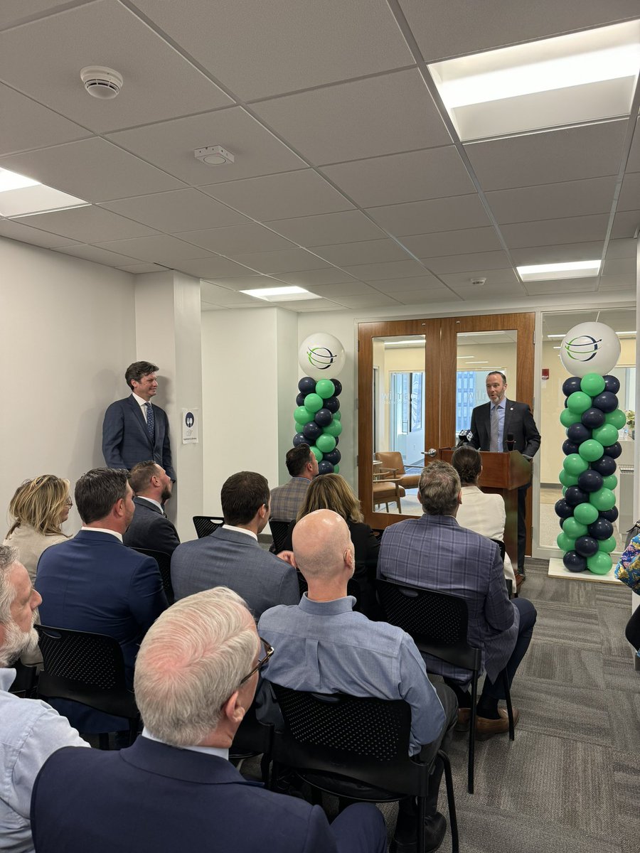 Congratulations to @RochesterChambr member @WilmacTech on cutting the ribbon at your beautiful new space in the heart of downtown ROC! Wilmac hires local, offers internships to area college students, & supports the tech needs of some of the most recognized brands in business.