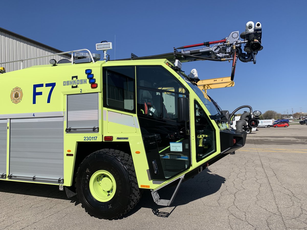 ✈️COMING SOON! A team from our Aircraft Rescue & Fire Fighting (ARFF) unit at the airport recently went to Wisconsin for the final inspection of this new apparatus. Foxtrot 7 is expected to go into service this summer. Read more from @PHLAirport: bit.ly/4a9xQJW