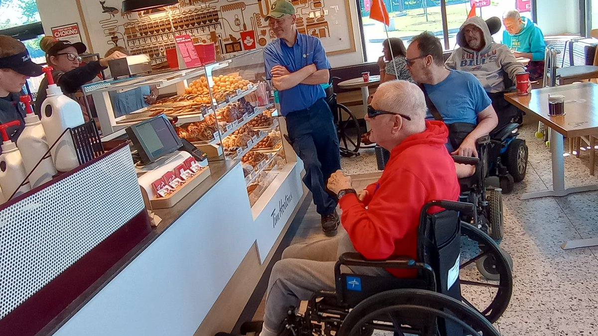 ☕🚶‍♂️ It's time for a Tim Hortons Tuesday Walk at Westfield! 🌞👟

#AbsolutofWestfield #AbsolutCare #NursingHomes #Coffee #Walk