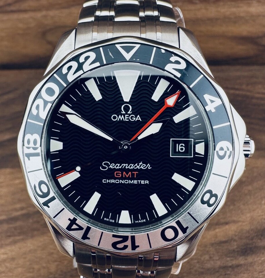 OMEGA Seamaster GMT 50th Anniversary Ref. 2534.50 - Single Owner watch with B&P

For sale by @elevatedtimewatchco

$3,850

#omega #watches #valueyourwatch #watchmarketplace #luxury #luxurylife #entrereneur #luxurywatch #luxurywatches #luxurydesign #businesswatch #watchfam
