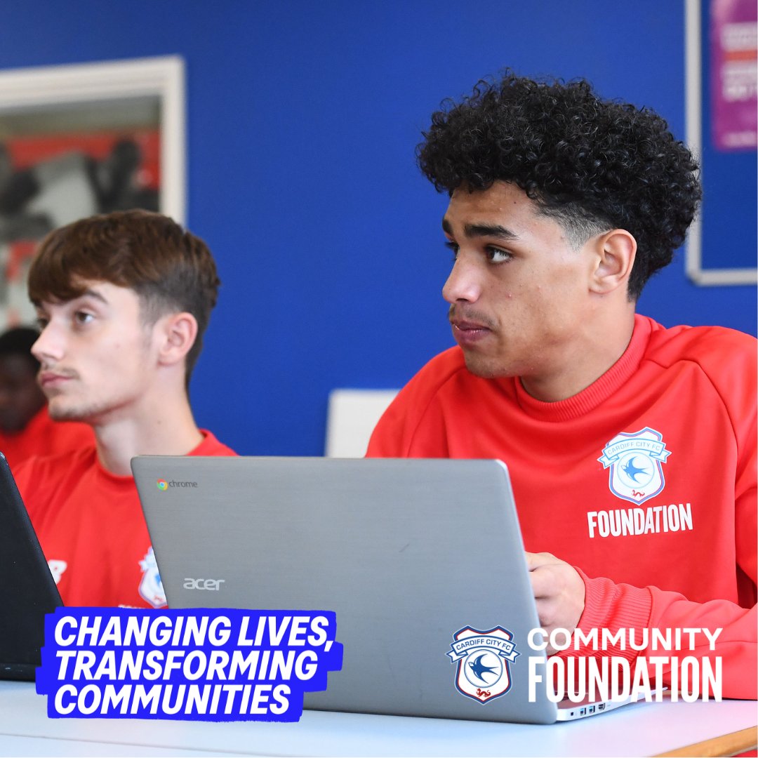 Attention 16-19-year-olds looking to study BTEC Sport! ⚽️ Join our Open Evening on May 22nd at Cardiff City House of Sport! 🕐 5:30-7pm 👀 See classroom activities 🤝 Meet tutors ⚽ Try Futsal training Don't miss out! Sign up here 👉 bit.ly/3UjNygY
