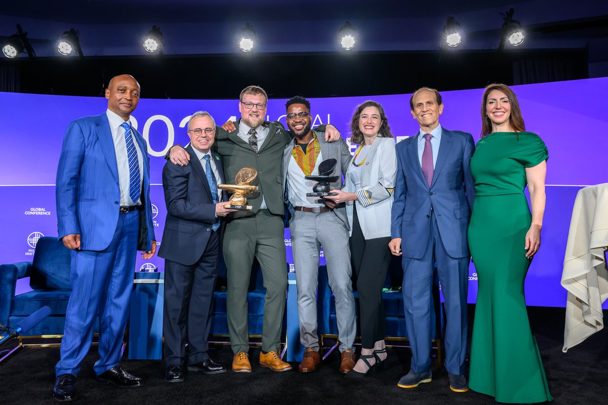 Aftrak is the $1M Grand #MilkenMotsepePrize Winner!👏

Thank you @MilkenInstitute, this prize spurs us on in our mission with @TiyeniFarming @CBIbatteries @innovateUK and @clariosglobal, to bring affordable green energy and food security to Africa.

Read➡️lboro.uk/3QxTu3u