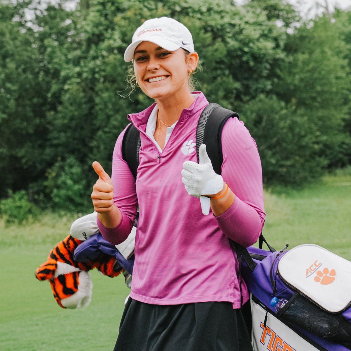 .@ClemsonWGolf is off to a 🔥🔥🔥 start during day two of the Bryan Regional! The Tigers are -6 and leading the regional through today's opening six holes! 👏⛳️