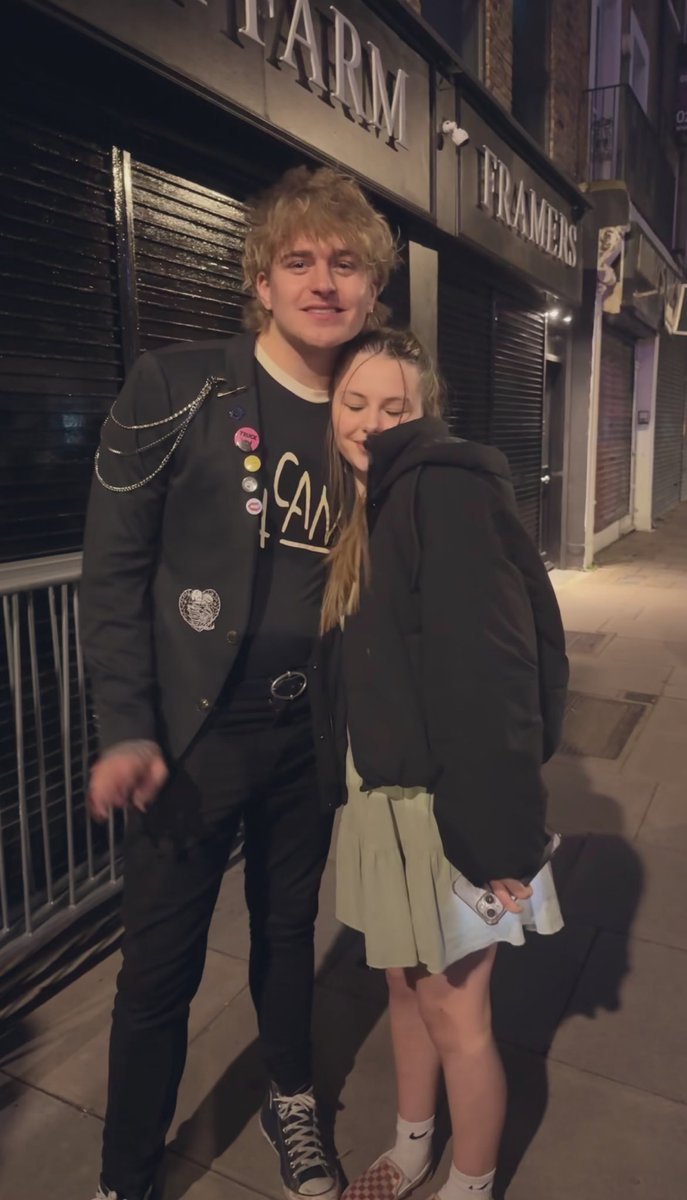 lia 🍸 tweet media