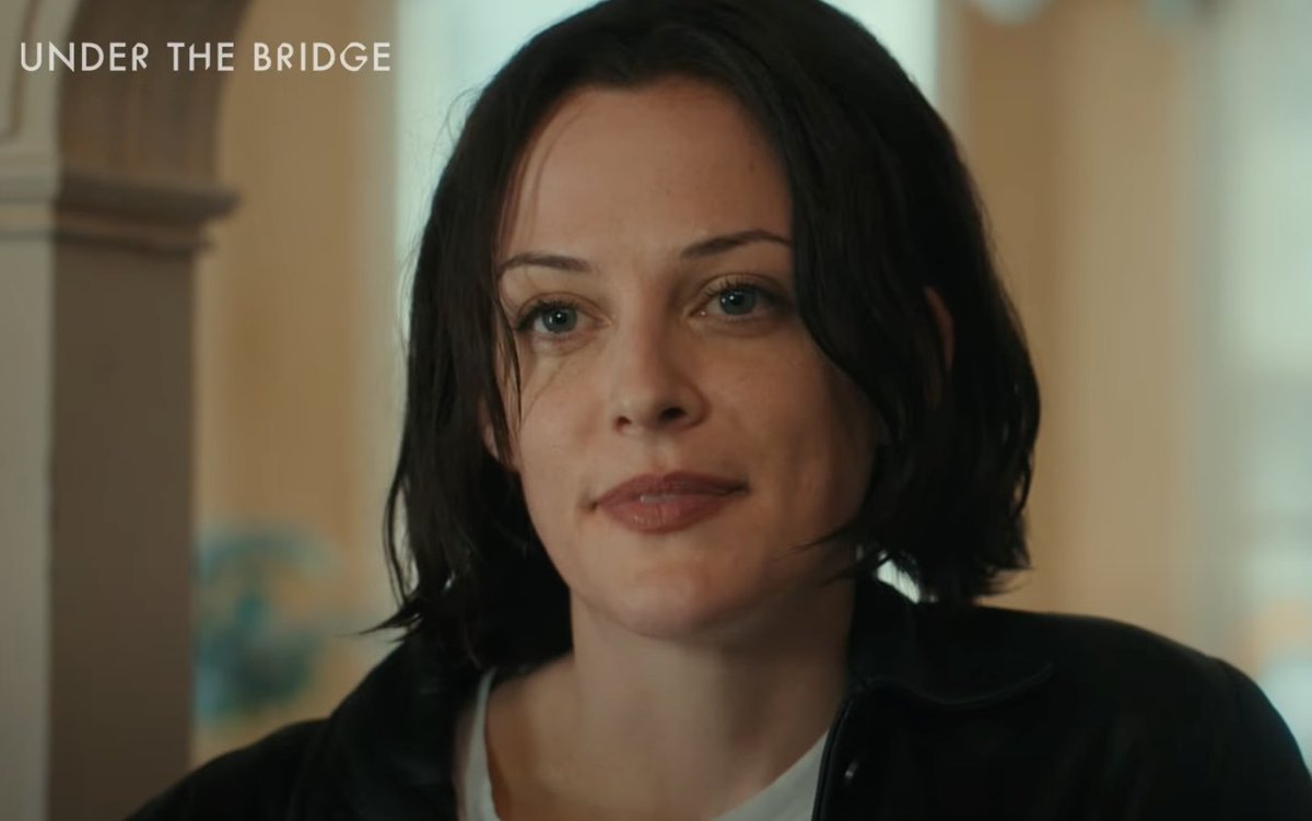 Hulu's Under the Bridge is really good and flying under the radar, and I really need more of you to watch and marvel at the period-perfect eyebrows they've got on Riley Keough and all the teen actresses too