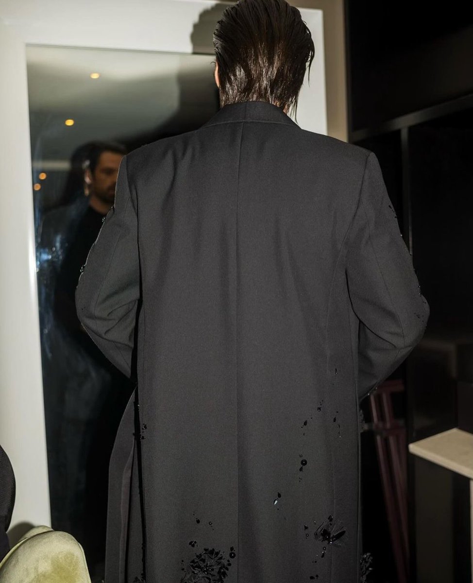 even his back is sexy