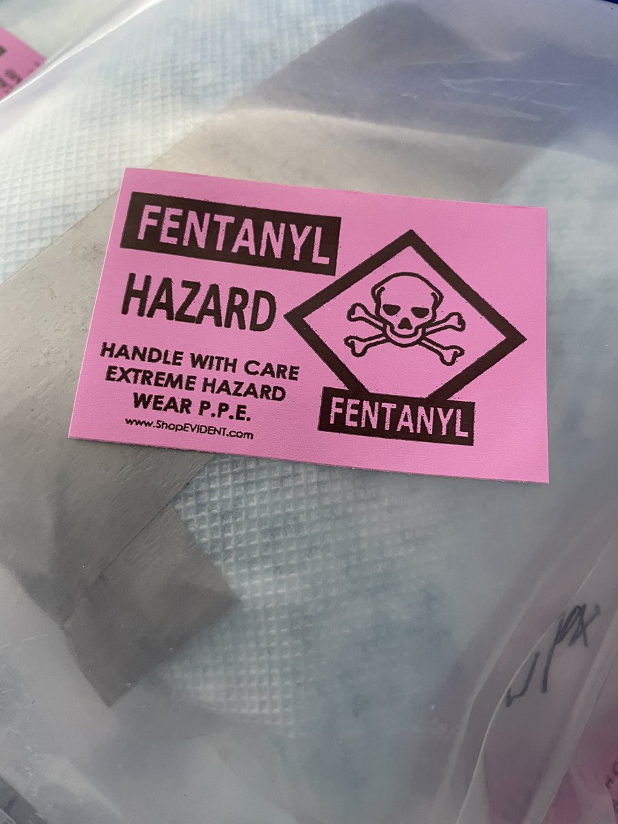 Today is #NationalFentanylAwarenessDay. We urge you to have the talk with your friends and family about #fentanyl. #FentanylAwarenessDay #DEA DEA.gov/onepill