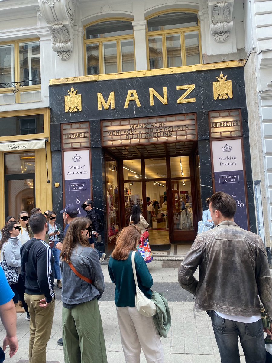 “This used to be a famous bookshop for lawyers. Now can buy clothes there” (unknown tourist guide, May 2024). People laughed. Sad. Still sad.