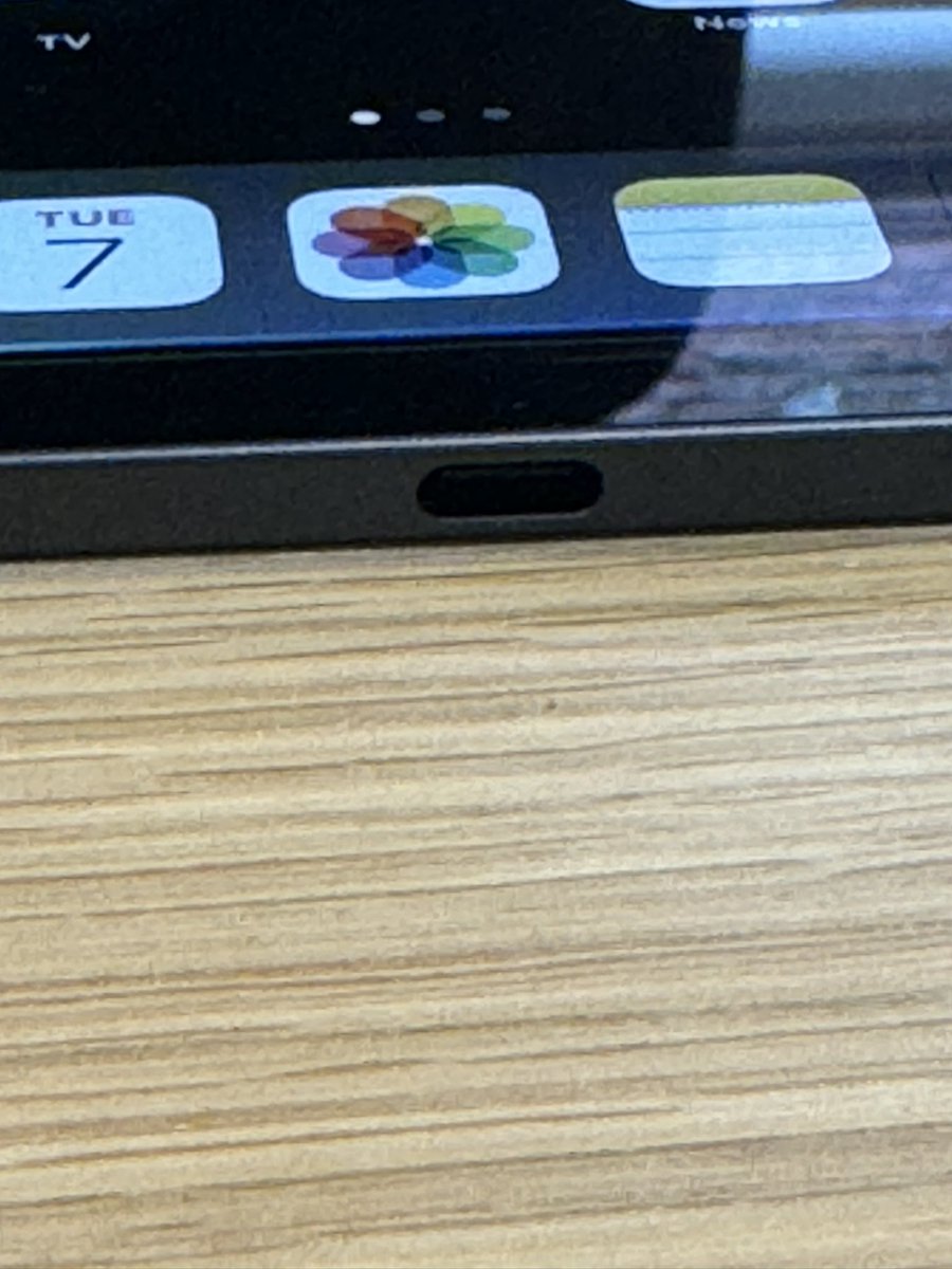 Maybe seeing how little space there is around the USBC port gives you an idea of how thin the new iPad Pro is