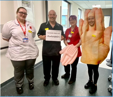 Promoting World Hand Hygiene day at Haywood Hospital 4/5/24 well done to all especially Infection Control team and a special mention to Becky and Andy who went above and beyond dressed as our very own hand. #washyourhandsaveslives @mpftnhs @Carriebugmad @joanne_withers