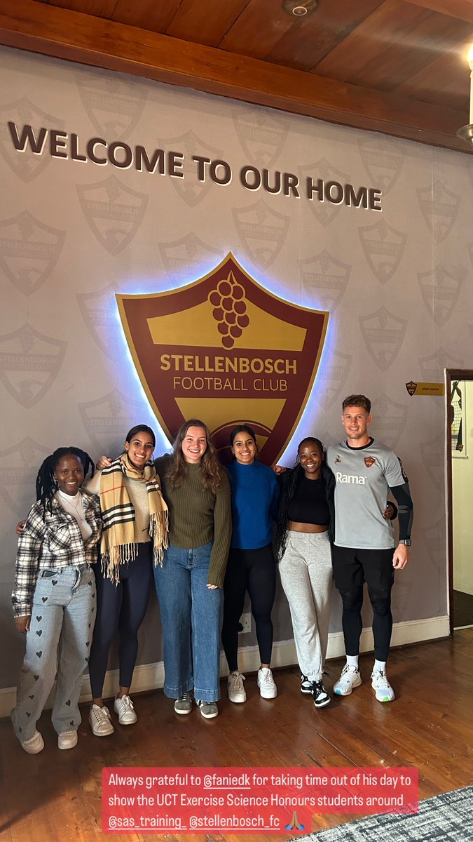 Always grateful to @15FaniedK for taking time out of his day to show the @UCTHealthSci Exercise Science Honours students around @StellenboschFC 🙏🏽🎓