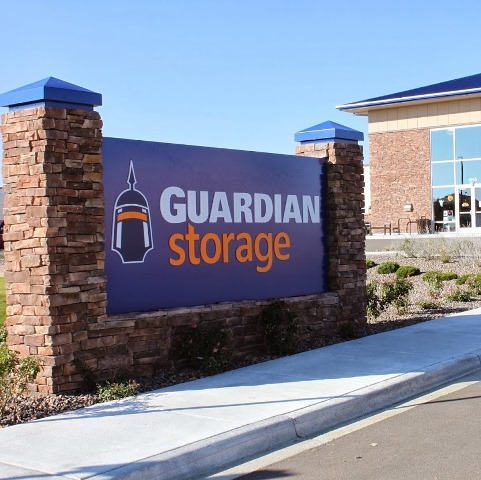 townofsuperior's tweet photo. Guardian Storage is providing a free 3-hour Shred-It event at their stores, including Superior.

Stop by the Superior Guardian Storage this Saturday from 11 a.m. to 2 p.m. to safely and securely dispose of your unwanted documents. https://t.co/oT60iR5YV3 https://t.co/YEakh3Km7b