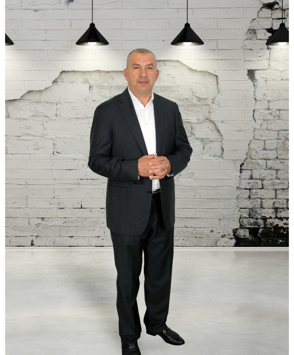 Bingöl muhtarlar derneğinin yeni başkanı belli oldu...
Yeni başkan, Ekinyolu köyü muhtarı Mehmed Erdoğan oldu. Kendisini tebrik eder, yeni görevinde başarılar dilerim...
<a href="/_cevdetyilmaz/">Cevdet Yılmaz</a>
<a href="/ahusta07/">Dr. Ahmet Hamdi USTA</a>
<a href="/FeyziBerdibek1/">Feyzi Berdibek🇹🇷</a>
<a href="/Korkutata_Zeki/">Zeki Korkutata</a>