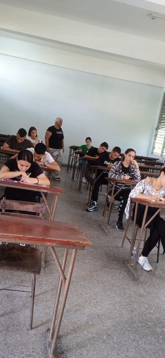 Se realiza en la Facultad de Ciencias Económicas <a href="/UCLVCU/">UCLV 🇨🇺</a> el examen de ingreso de Matemática por la Sede de Concurso.
Éxitos !!! @CancioDiaz_Y <a href="/TorresYerenis/">Yerenis Torres</a> <a href="/CarlosC_Mtinez/">Carlos Cristobal Martinez Martinez</a> <a href="/FceSofia/">Sofía Sánchez FCE</a> <a href="/lbolivera73/">Luis A. Barranco Olivera</a> <a href="/CasdeloNeibys/">Neibys Casdelo Gutiérrez</a> <a href="/JMC_Cubano/">José Antonio Marimón Carrazana</a> <a href="/Mes/">Emre Şanlı</a>