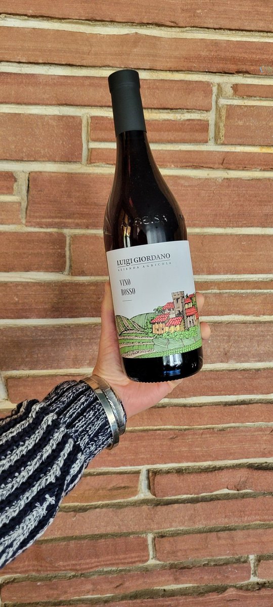 LUIGI GIORDANO VINO ROSSO from Piedmont🍷

A gorgeous co-ferment of 80% Nebbiolo, 20% Arneis. A brilliant ruby boasting cherry, peach skin, dried rose. A light-bodied refrshing red, perfect on a rainy spring day!

Bar opens at 3pm, dinner begins at 5pm!