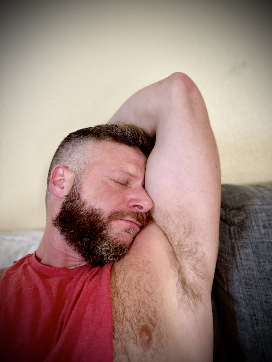 BrianBondsXXX's tweet photo. The day hasn’t even started and I’m smelling… oh so good 😊 https://t.co/edS50LnpJh