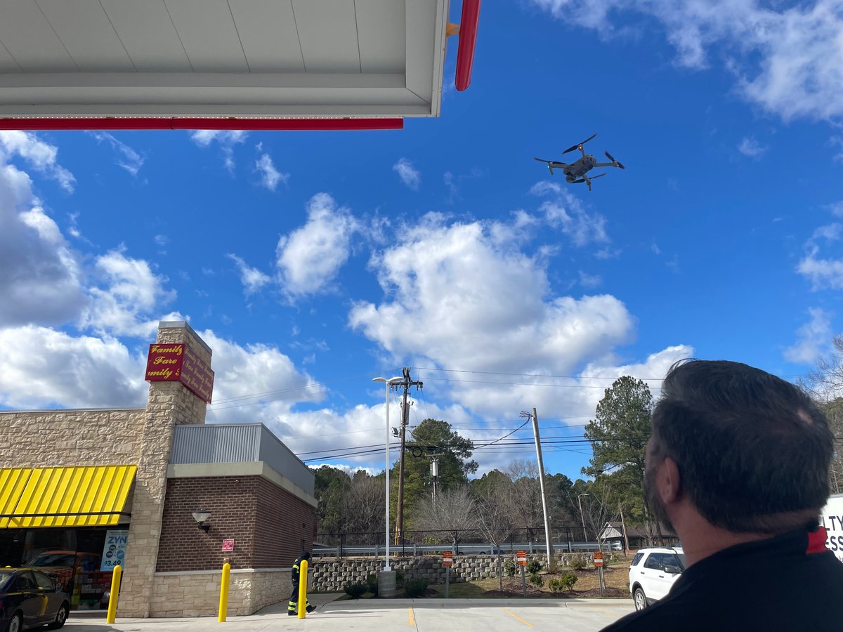 Did you know that Qunity has licensed drone pilots on staff? Drones are a useful tool for engineers, architects, and inspectors to capture every angle of their work. Happy #InternationalDroneDay!

#Drones #DronePilot #Drones4Good