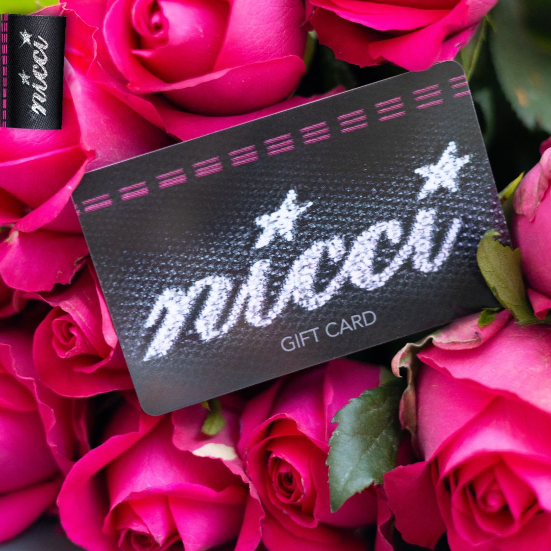 Celebrate Mom in style this Mother’s Day. Give her the freedom of choice with a @NicciBoutiques Gift Card.
Make her feel runway-ready.

#IconicSandton #MothersDay #CelebrateMomWithSandtonCity #IconicMoms #NicciBoutique