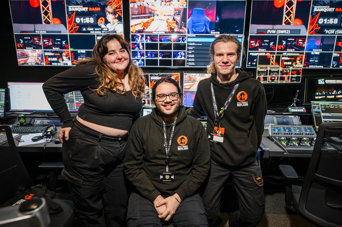 ReefObs's tweet image. After months of hard work, I got to put on my final year project alongside @retroporter42 &amp;amp; @beccagresports  this past weekend ❤️ 

Putting on a show with limited budget and resources has been stressfull, but exhilarating at the same time ☺️

1 /🧵