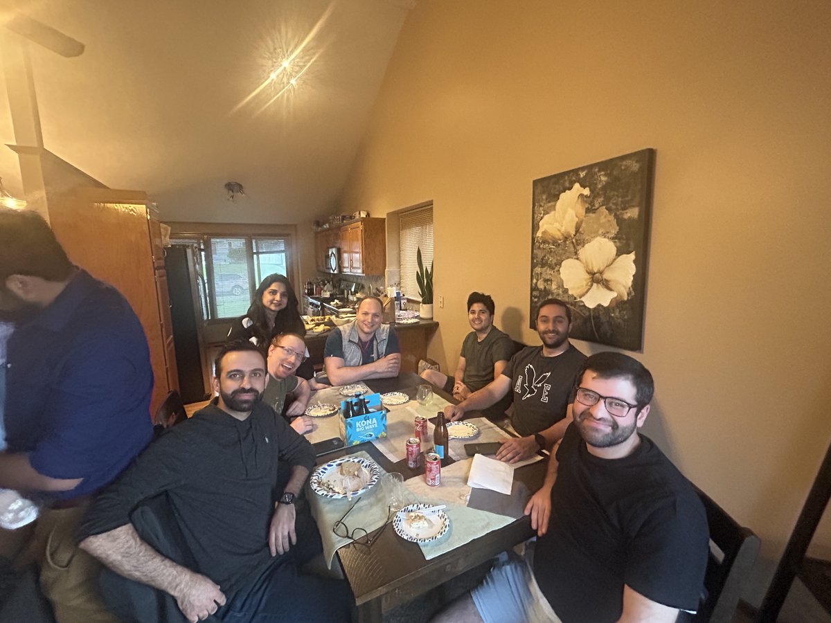 So grateful that our fellows and recent alumni were able to relax with fellows from @UNMCHemeOnc and @UNMC_PCCM this past weekend for food & fun!