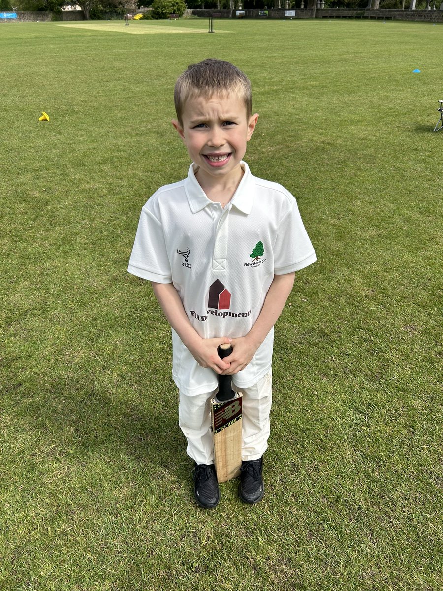 Emma Hardy tweet media