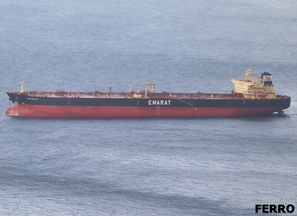 Tankers in Gibraltar #shipsinpics #shipping #shipspotting #ships 

⚓️UACC MANAMA
⚓️AMAD
⚓️RED GARNET
⚓️DUBAI BEAUTY