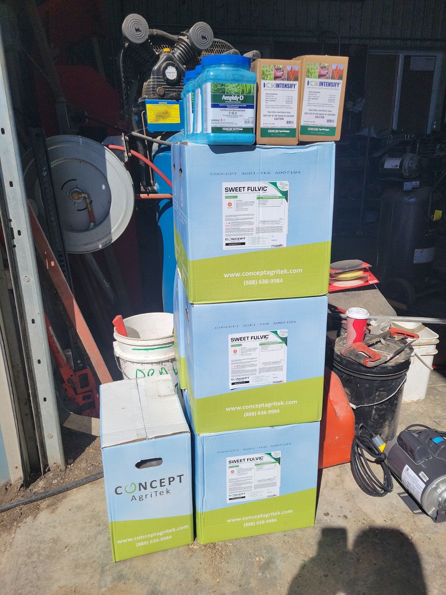 MosburgerA's tweet image. Getting some "Triple Threat" into hands of Ontario Corn Silage growers.
#conklin #Intensify #AmplifyD #SweetFulvic @ConceptAgriTek  @LiquidAgro #progerminator