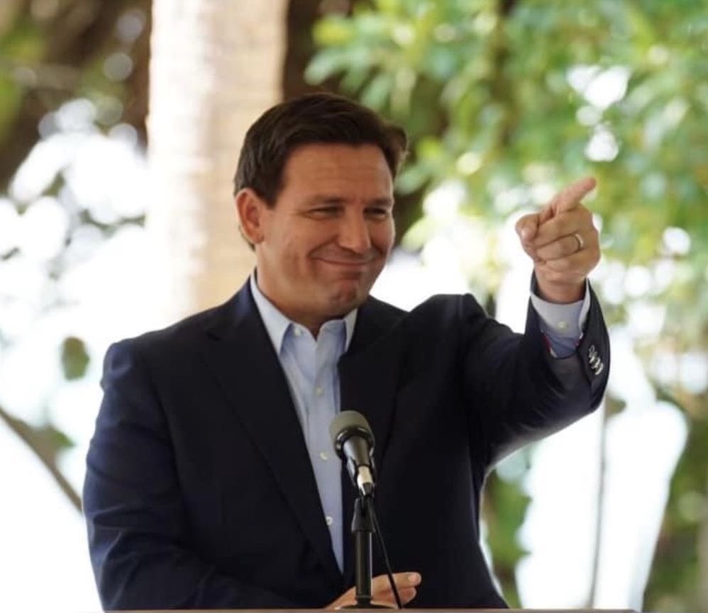 Good Morning, #DeSantisChampions🇺🇸
@GovRonDeSantis is an adept, effective communicator which is crucial for rallying support, conveying ideas & negotiating. 
#DeSantisDelivers
#AmericasGov
#FollowHisLead
#MakeAmericaFlorida