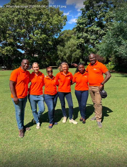 traininglantern's tweet image. A big shoutout to the Lantern facilitators who came from Kenya, South Africa and Uganda to support more than 140 humanitarian staff working in Zimbabwe.  Your hard work made it all possible, and we're grateful for your passion and dedication. Here's to more great teamwork ahead!