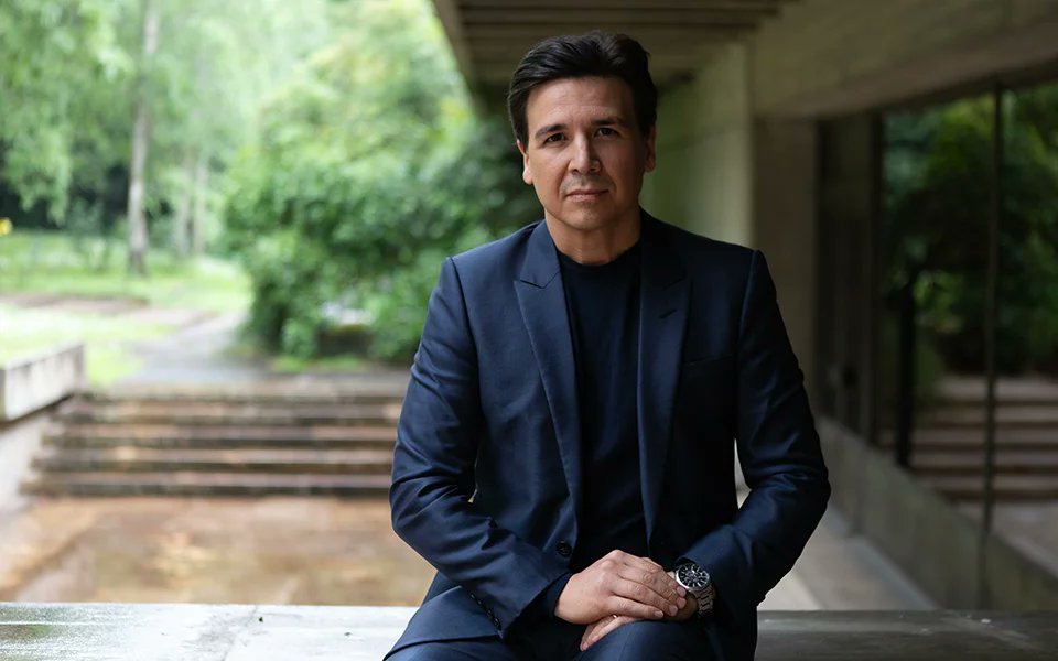 pbio_pt's tweet photo. Nuno Prego Ramos, ex-CEO da CellmAbs, revelou na semana passada a sua nova empresa biotecnológica, Valvian, que irá dedicar-se ao desenvolvimento de terapias para ocancro e doenças relacionadas com a idade, utilizando inteligência artificial. Mais: https://t.co/z1z8j84AWZ #PBIO https://t.co/xFOSq9dkE9
