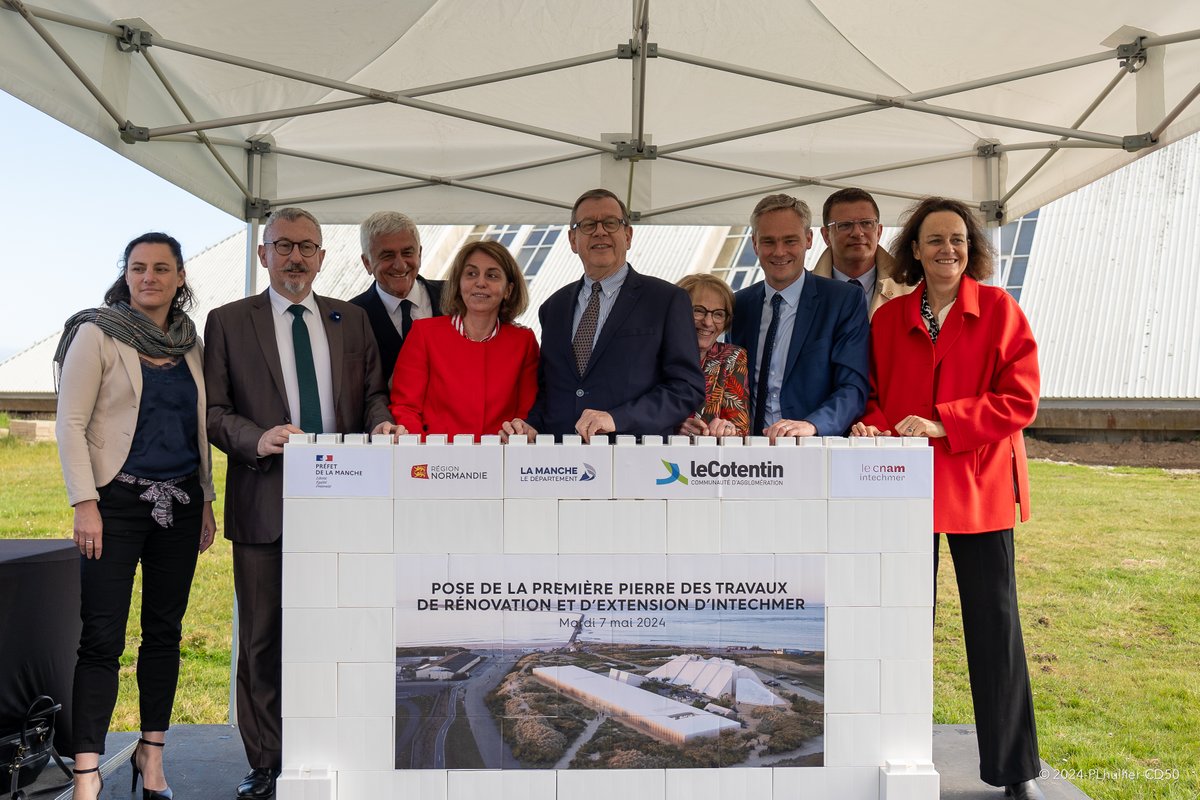 JeanMorin_CD50's tweet photo. L'offre d'enseignement supérieur est un élément fondamental d'attractivité, d'innovation, et d'investissement humain pour un territoire. Pour un campus attractif, le Département de @LaManche50 aide à hauteur de 2 millions € les travaux de rénovation et d’extension d’#Intechmer. https://t.co/xDNVS80TD8