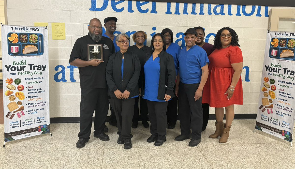 Congratulations to our our wonderful Cafeteria Staff for winning @CumberlandCoSch’s Cafeteria of Excellence Award for the Month of May! 
#RRCSatRRCS #sharethegood