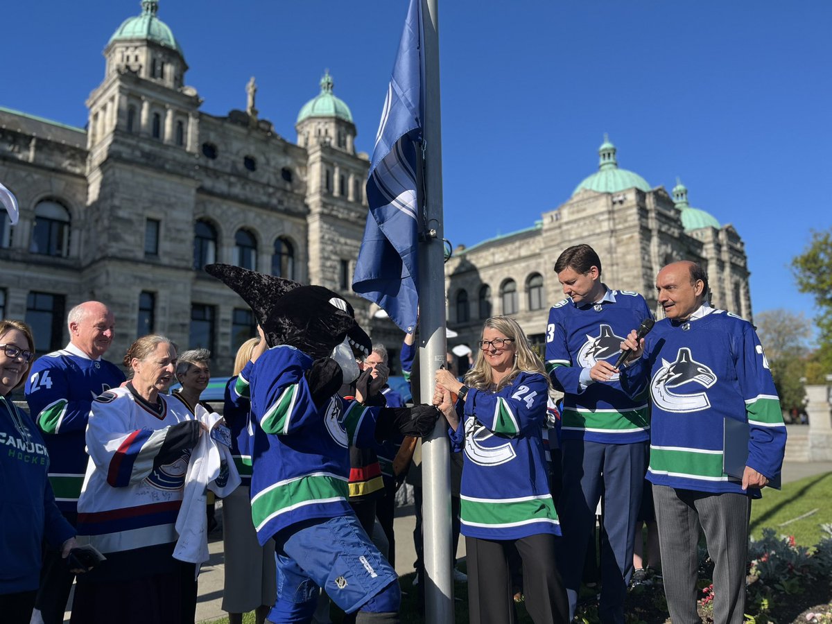 The Vancouver Canucks flag has been raised at the B.C. Legislature. #Canucks