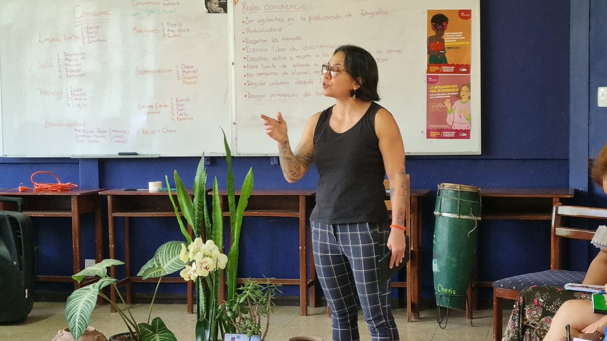 DEI_LatAm's tweet image. Día 2 Taller Socio-teológico 2024: Conceptualizaciones de los autoritarismos y democracias en la coyuntura actual, con la Dra. Laura Álvarez Garro especialista en teoría política de la UCR

#TST24